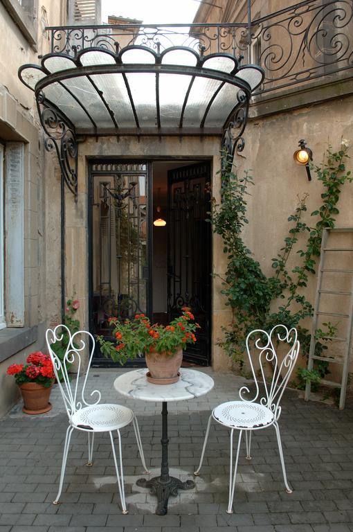 La Maison De Mariecamille Hotel Saint-Germain-Lembron Exterior photo